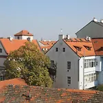 Beautiful Apartments Ujezd