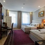 Slabur Residence