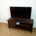 Old Town Spacious Apartment