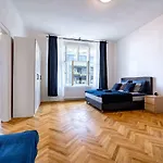 Avantguard Apartments