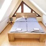 Rooftop Deluxe Apartment