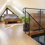 Rooftop Deluxe Apartment