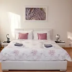 Apartment Prosek