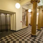 Design 3Bdr Apartment In Residence, Free Parking