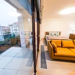 Residence \