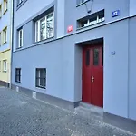 Studio Apartment Dana