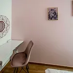 Design 3Bdr Apartment In Residence, Free Parking