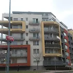 H+ Apartman Letiste Praha