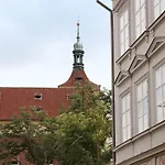 Teytz Apartments