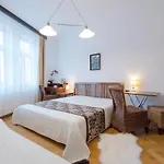 Modern Apartment Skolska 20
