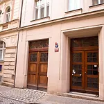 Stefania Apartment Centre
