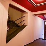 Stefania Apartment Centre