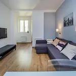 Nabo Apartments