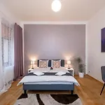 Luxury Apartment In The Center Of Prague
