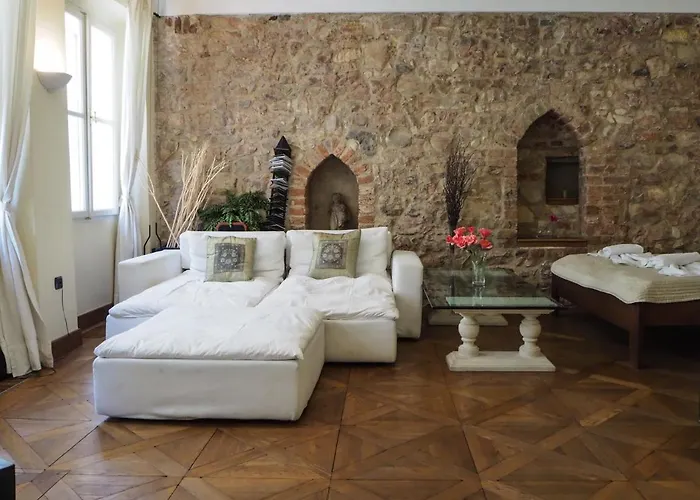 Karlova - Old Town Apartment