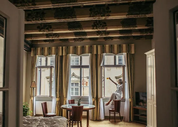 Residence Thunovska