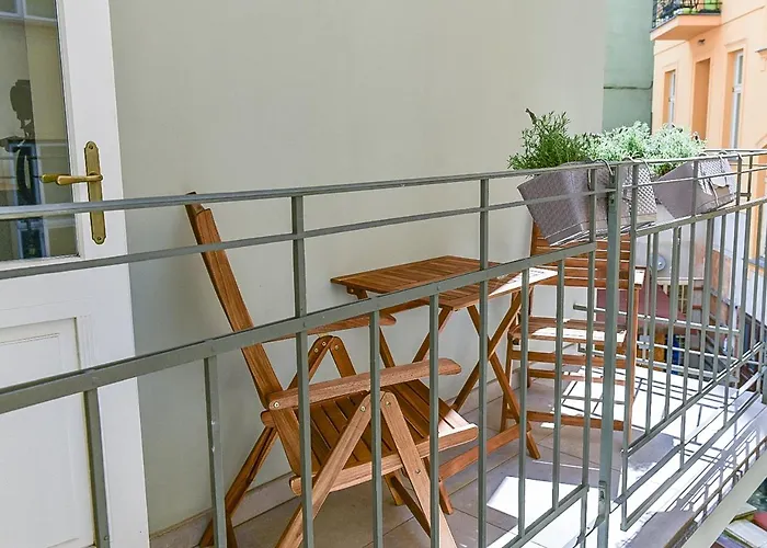 Brand New Apartment Next To Old Town Square