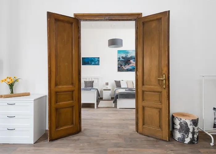 Airstay Prague Gallery Apartments Vinohrady