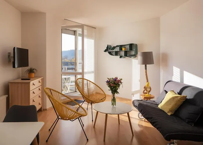 Sunny Apartment In Modrany By Prague Days