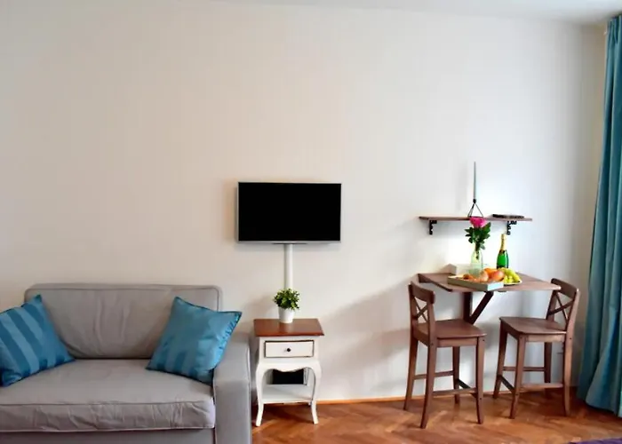 Romantic Apartments Karlin