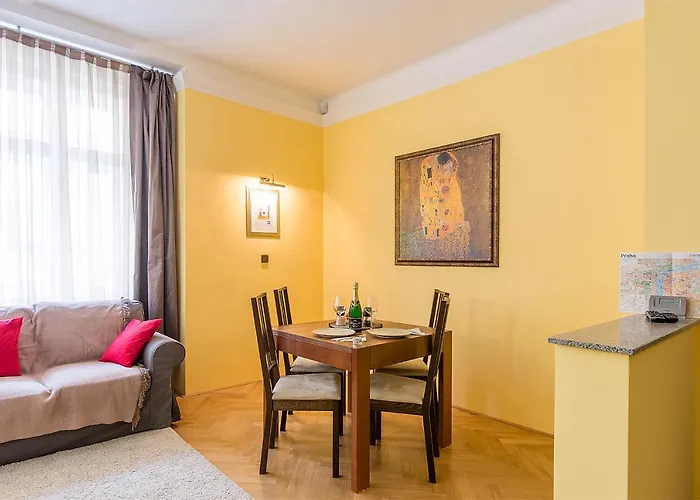 Downtown Luxury Apartment - Prague City Centre