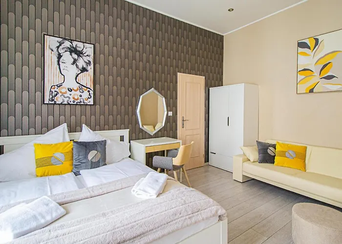 Ruterra Apartment Charles Bridge