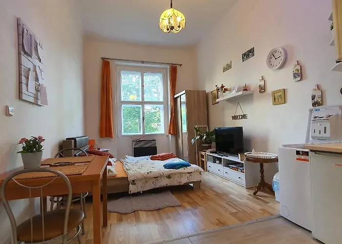 Get Prague Flat Slovenska