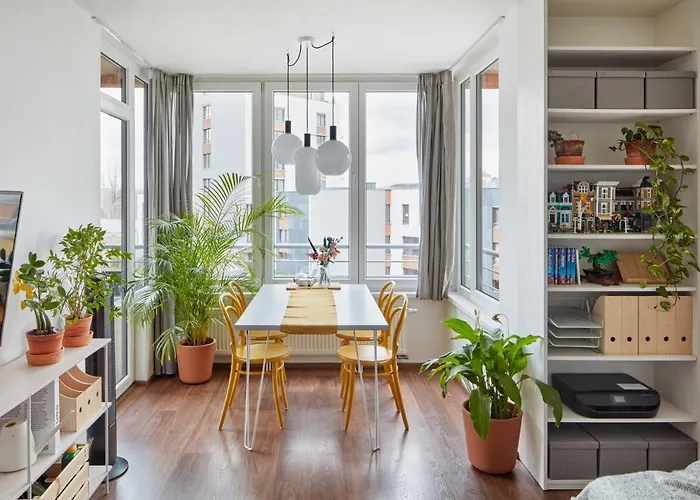 Prague Days - Bright Interior - Free Parking - Spacious Layout