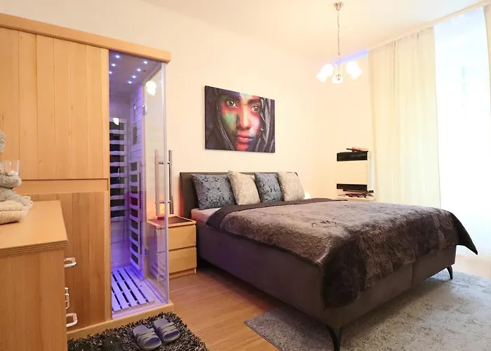 Apartment Relax Strasnice: With Private Infra-Sauna !