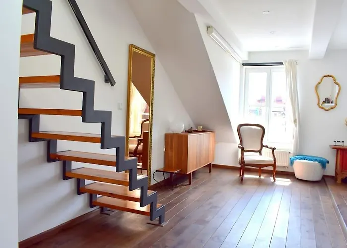 Lux Duplex Rooftop Loft With An Amazing Terrace & Home Cinema