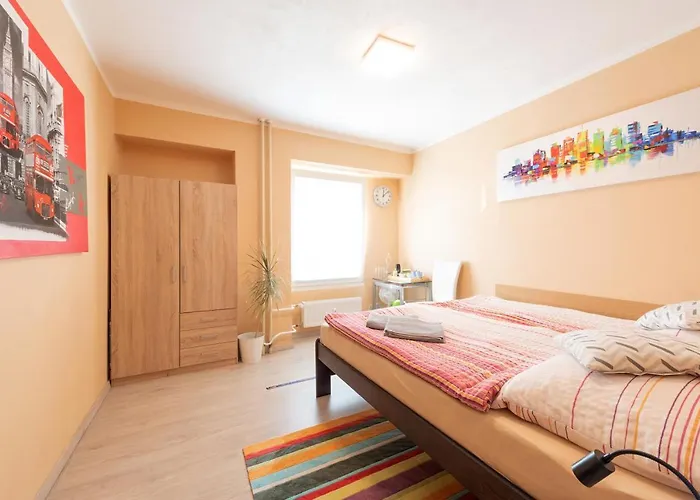 Cozy Room At Metro Station, Private Bathroom, 9Minutes Oldtown, 15Minutes Airport, Wifi