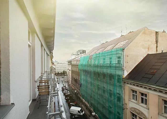 Luxury Central 150M2 Apartment On Wencelas Square With Private Garage