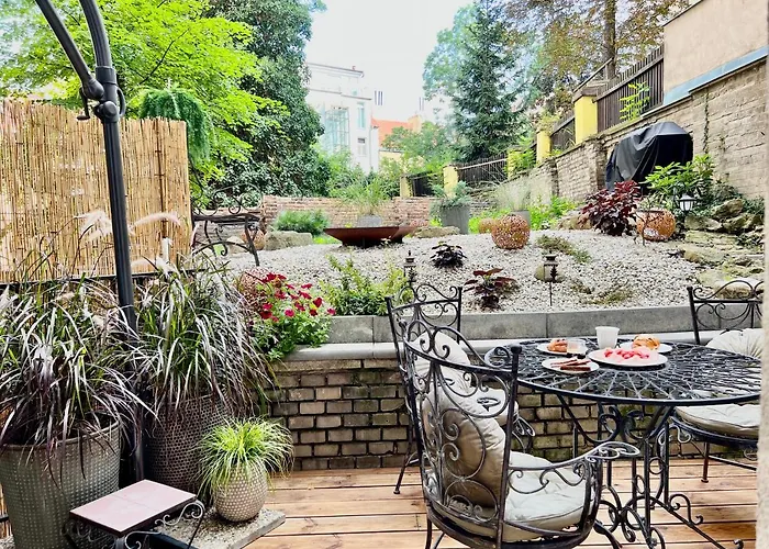 Amazing Flat With Garden, Vinohrady Near Center