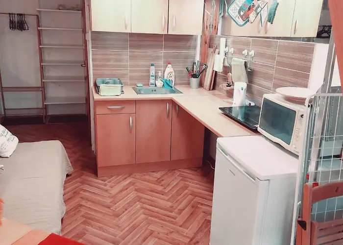 Studio Right In The Centre