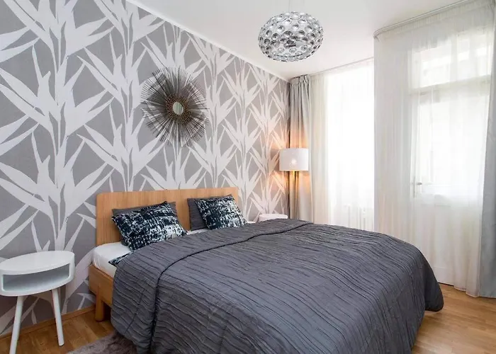 Friendly Private Room In The Sharing Flat