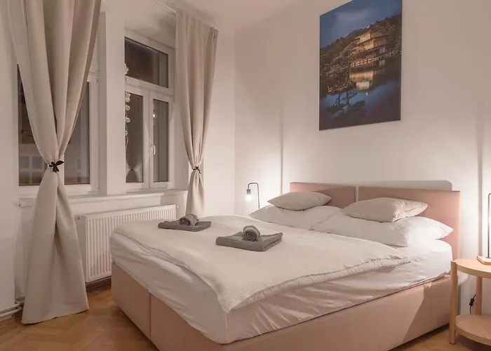 Skolska Junior Apartment