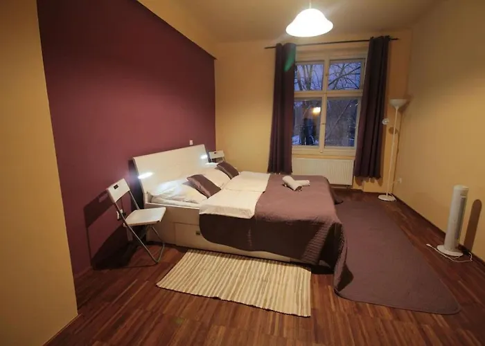 2 Bedrooms Close Vysehrad - Congress Centrum