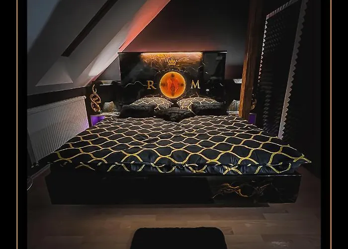 Rm Luxury Apartment In Prague • 6 People • Free Parking • Pets