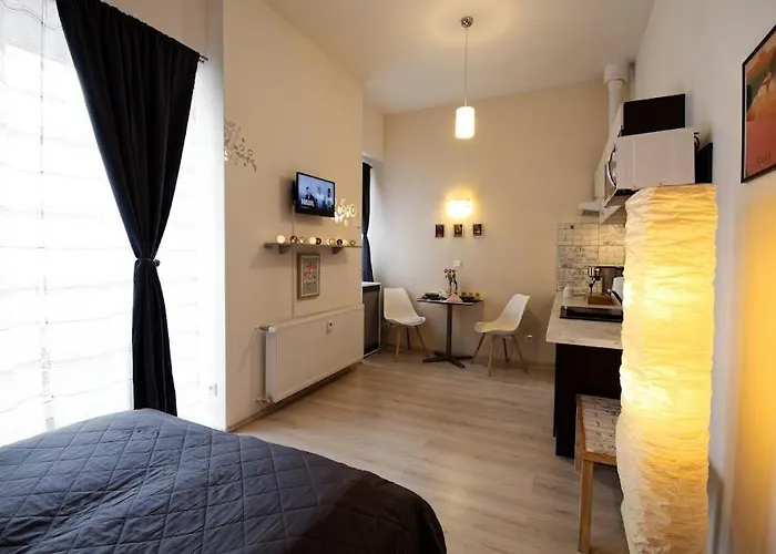 Cosy Studio, 15Min To Old Centre, Self-Check In, Free Wifi, Welcome Drink!