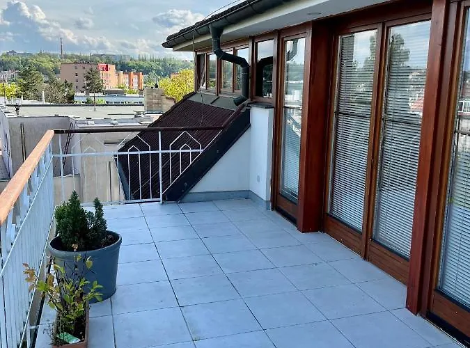 Residence Sarka Top