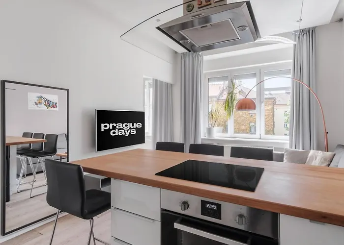 Prague Days - Minimalist Flat - Trendy Karlin