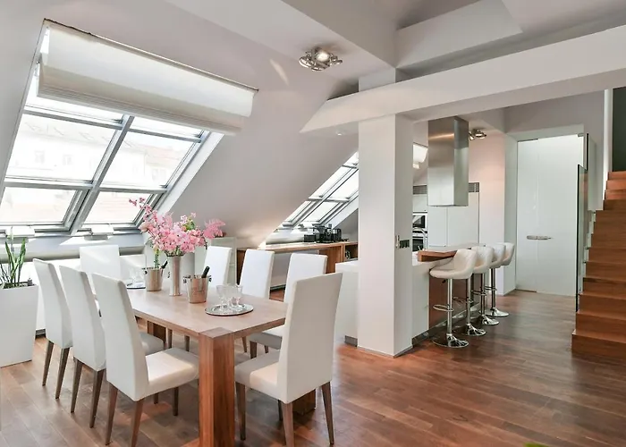 Luxury Central Penthouse With Sauna, Terrace, 250M2, 5Bdrm, 3Bthrm