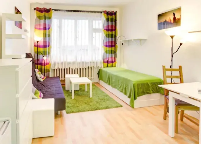 Nice Apartment By The Center