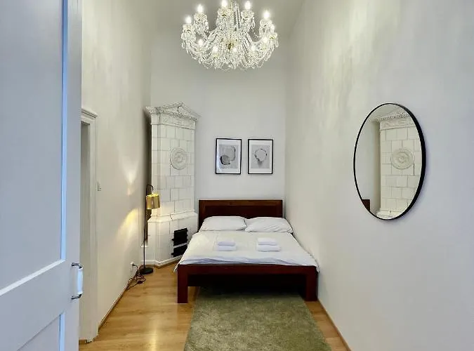 Masna 20C- Old Town Residence