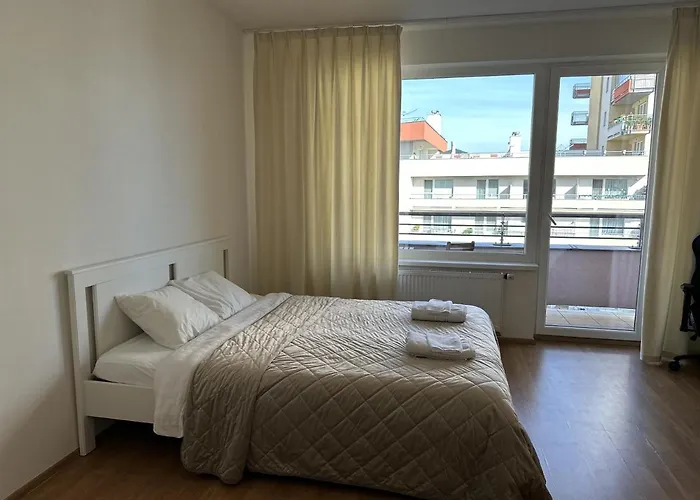Nomad Apartments