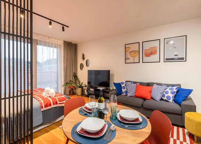 Urban Chic Residences