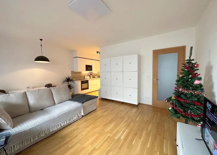 Apartment With Free Parking In Prague
