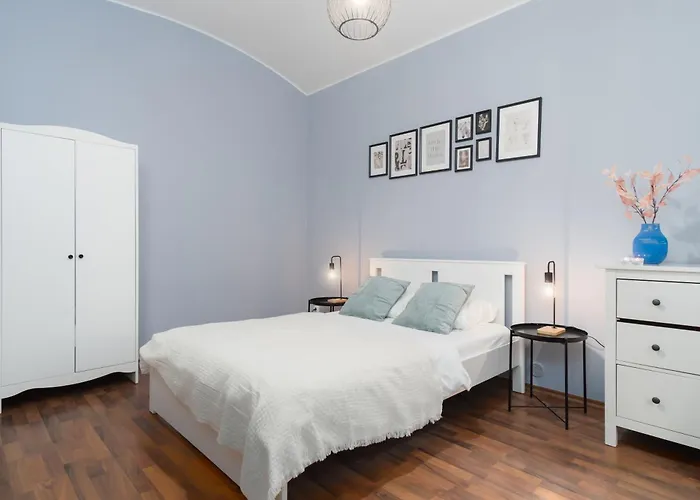 Prague Days - Modern Apts - Fast Wifi - Netflix - 7 Min Wenceslas Sq