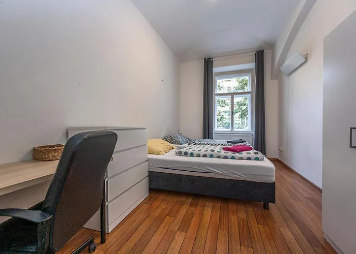 Apartment Americka 8