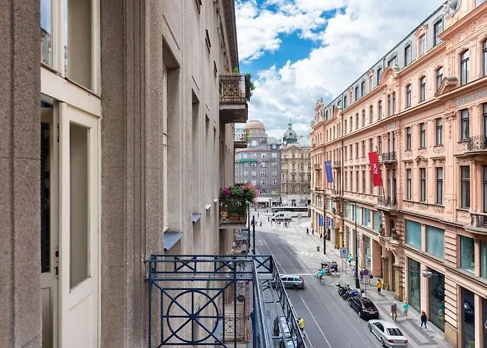 Spacious Apartment With Balcony At Wenceslas Sq